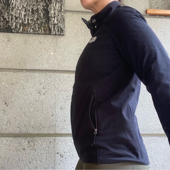 TNF The North Face Windwall Jacket - Picture 12 of 13